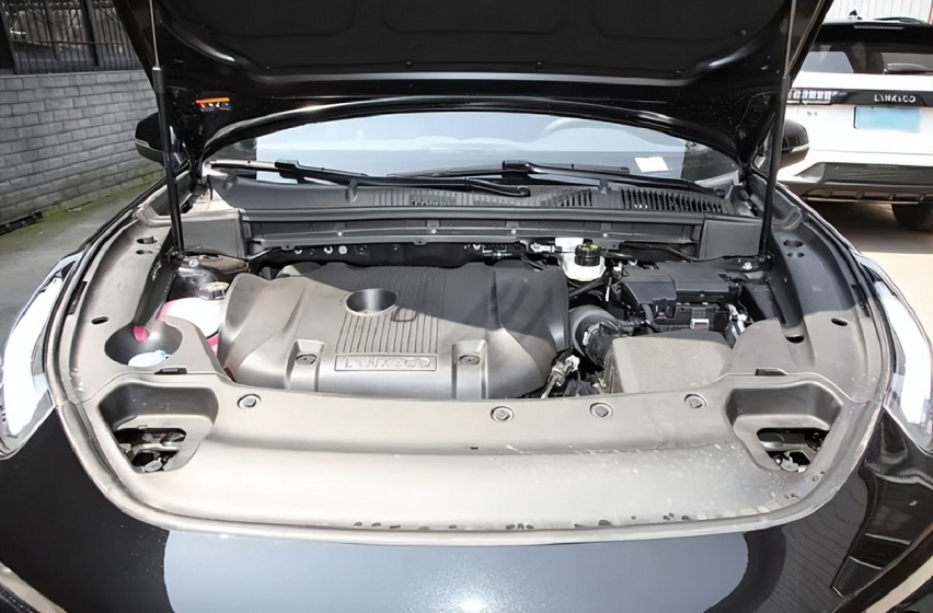 一圈试驾下来，02Hatchback Plus带给我更好的城市驾驶体验