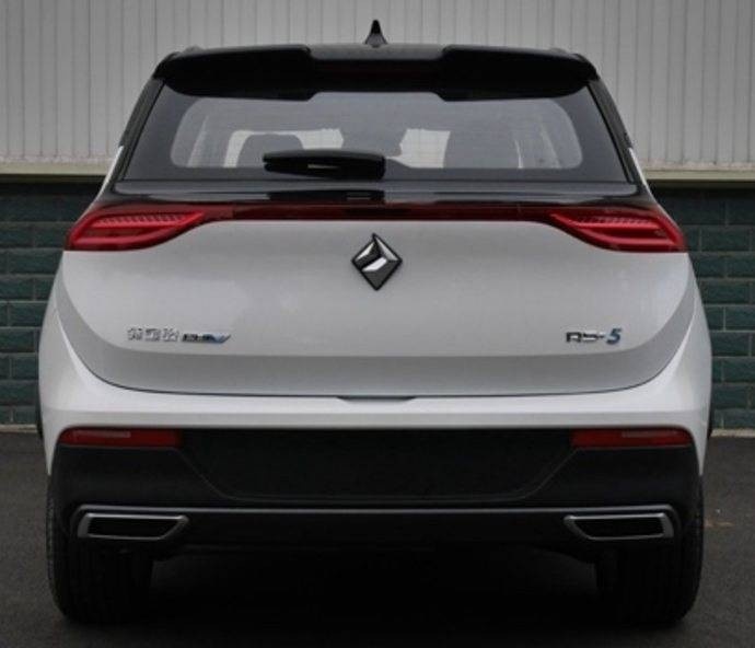 1.2T+双电机，新宝骏首款插混车型RS-5 PHEV曝光