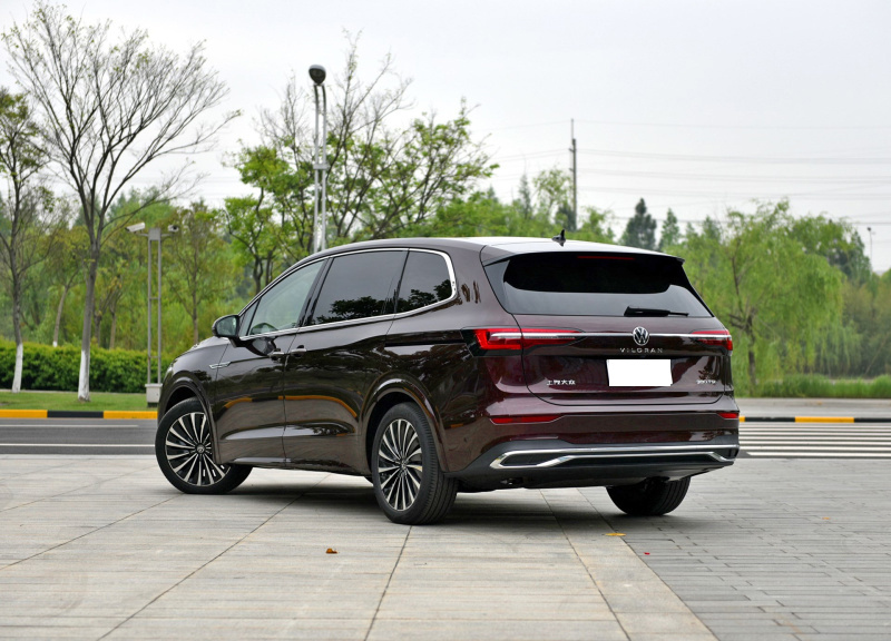 上汽大众全新MPV Viloran定名威然