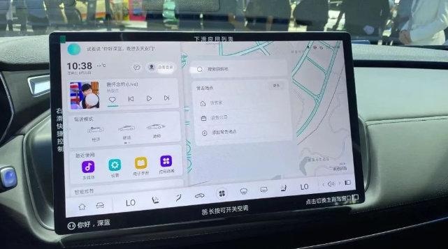 成都车展直击：设计微调，起售14.59万元，新款深蓝SL03亮相