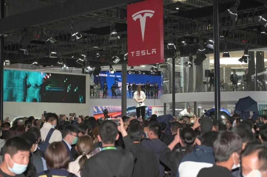 特斯拉Model 3女车主：我们比所有人更期待真相出炉