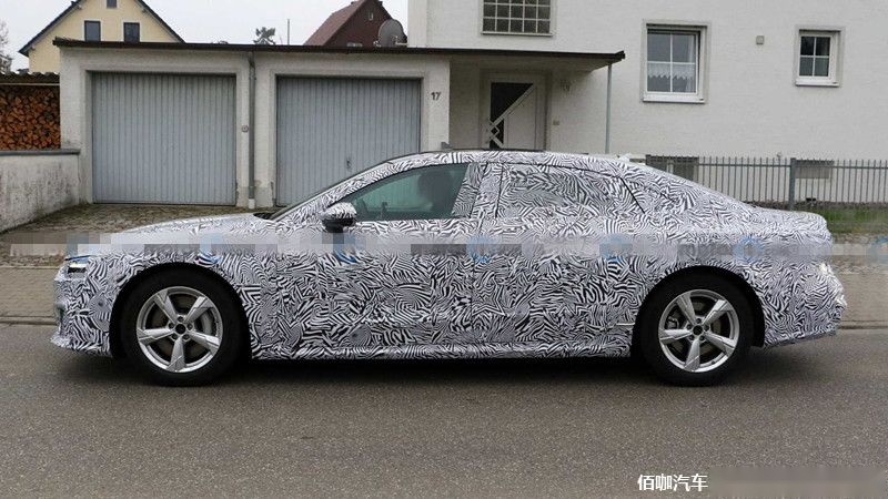 audi-a7l-spy-photos (3).jpg