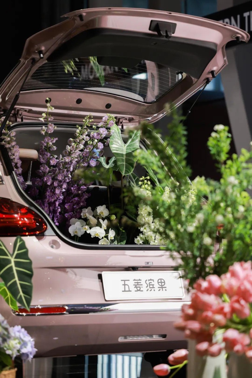 甜蜜的味道，品尝小而美的缤果丨新车