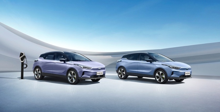 售价12.98万元起，最大续航里程550km，2021款几何C上市