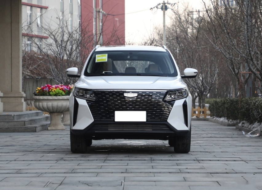 吉利的良心SUV，搭载1.5T+7DCT，四轮独悬，配置丰富不足9万