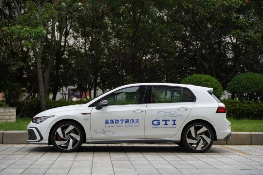 第八代高尔夫GTI试驾报告丨20几万买情怀，值得吗？