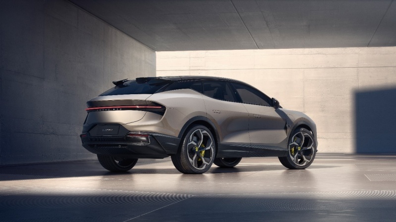 万向新生，路特斯纯电智能HYPER SUV ELETRE全球上市