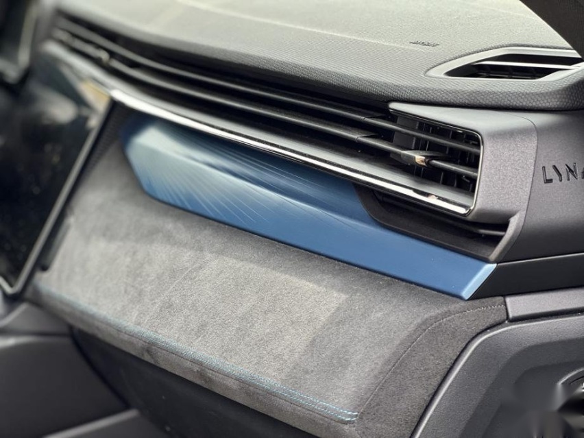 试驾领克05 PHEV：不盲从潮流，也不刻意谄媚