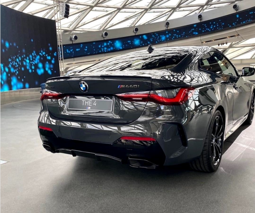 不受争议的就不叫BMW
