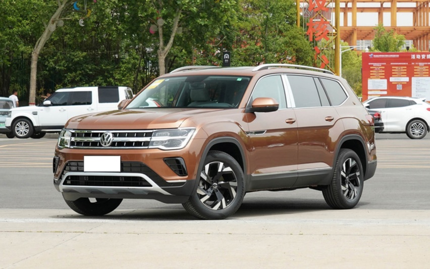 30万预算想买空间大SUV，丰田汉兰达对比大众途昂，选谁？