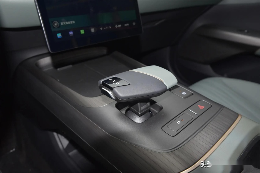 10万级家轿怎么选？详解秦PLUS DM-i与长安逸达产品力与用车成本