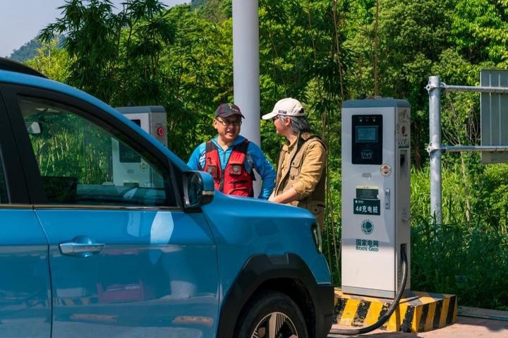 这是真的？10万级预算也能买续航破千的大七座增程SUV？