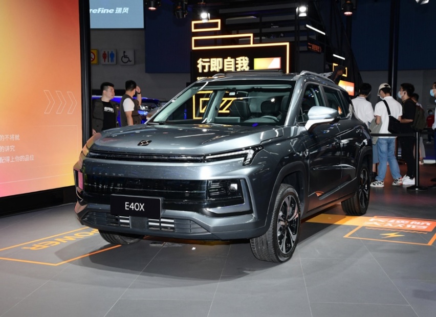 14万的纯电小型SUV，瞄准家用市场，续航仅420公里