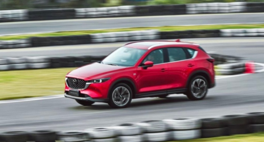 赛道体验CX-5：12万元级的驾驶快乐，也只有马自达能给到了