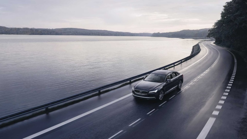 2021款沃尔沃S90/V90发布，灯组进化，搭载轻混系统