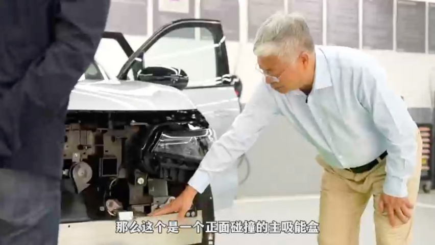 零跑C16，到底有何硬核实力？看看同济大学教授怎么说的