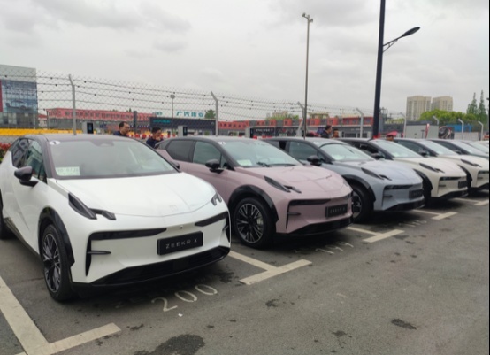 同比环比双增长，极氪5月交付8678台车