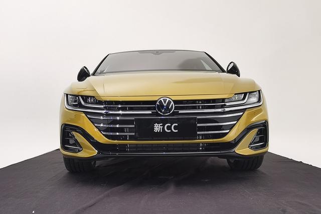 全系2.0T还有猎装版！新款大众CC值不值得买？