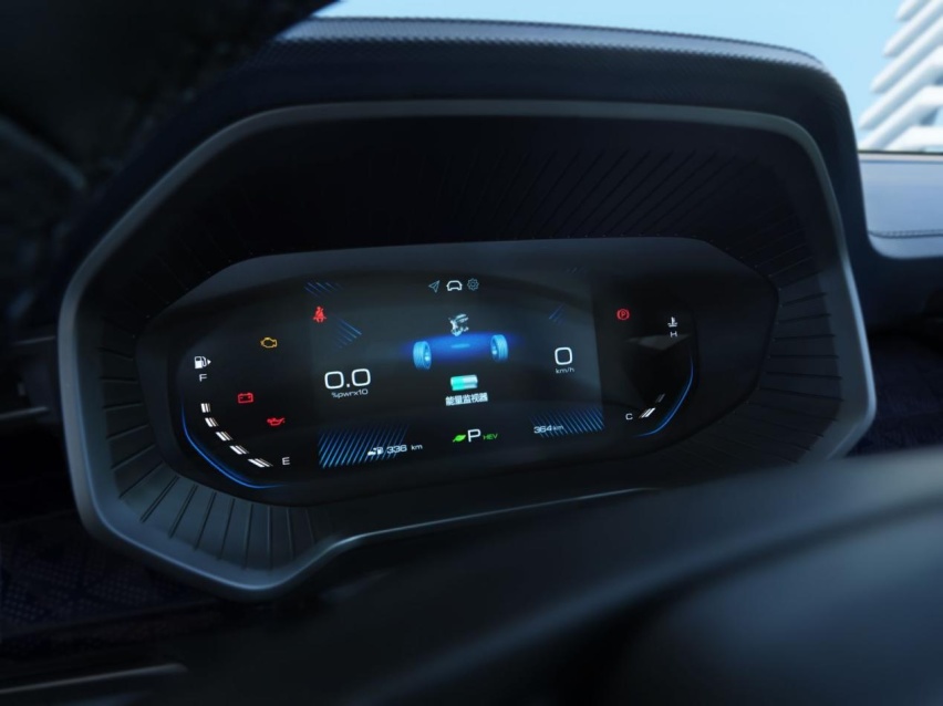 9.98万就能买无需充电的混动SUV？五菱星辰告诉你，是