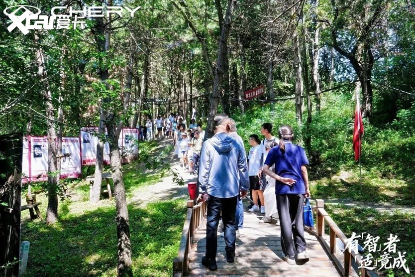 奇瑞观影试驾双体验 瑞虎艾瑞泽旗舰实力演绎“有智者”