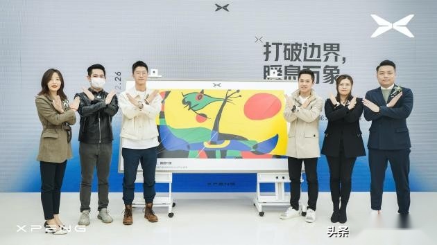 鹏友,您好!深圳首家旗舰体验中心小鹏汽车深圳万象前海旗舰店开业了