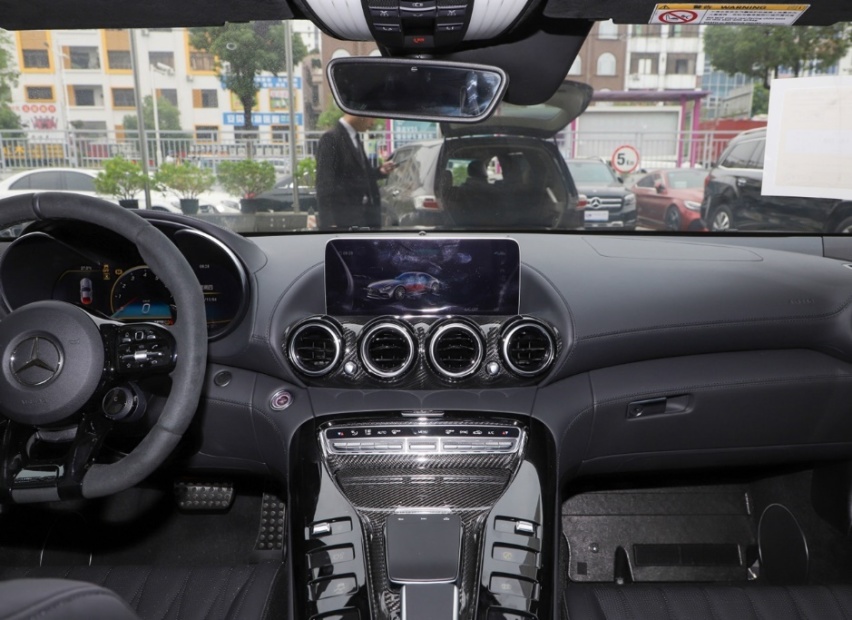 接近400万的奔驰AMG GT，4.0 V8双涡增，纽北最快量产车