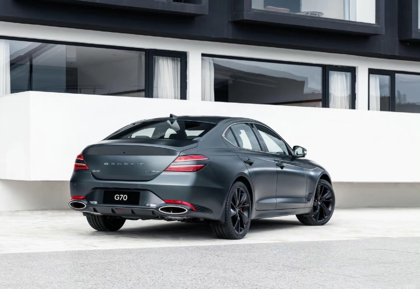 「韩系动向532」捷尼赛思G70国内2.0T价格在韩国能买3.3T V6？
