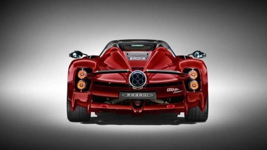 帕加尼Utopia Roadster，限量130台