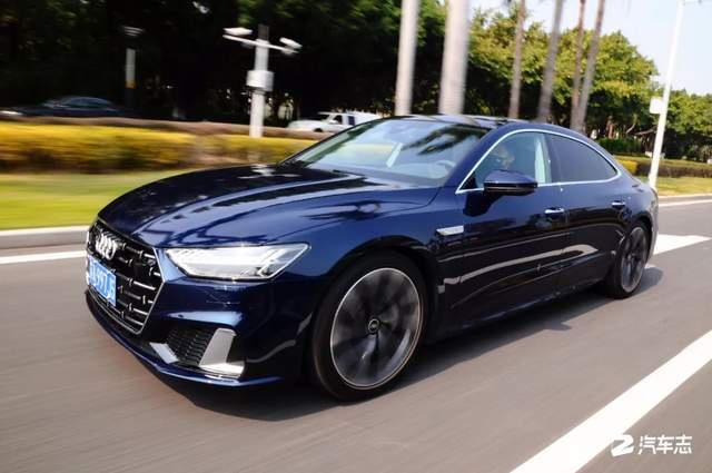 5.6秒破百、3.0T V6引擎的魅力，深入试驾奥迪A7L