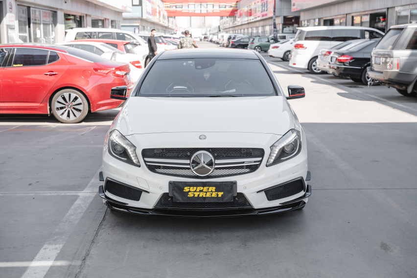 强劲油膜保护，奔驰AMG A45更换安索75W140差速器油