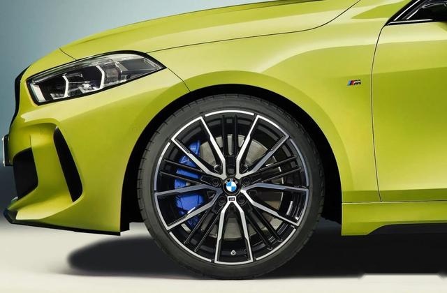 宝马M135i xDrive官图发布 搭载2.0T动力