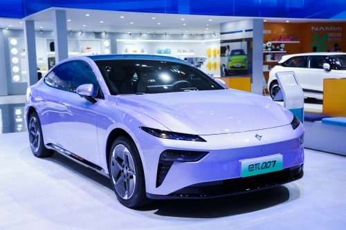 东风奕派闪耀2024华中国际车展，引领智能电动新风尚