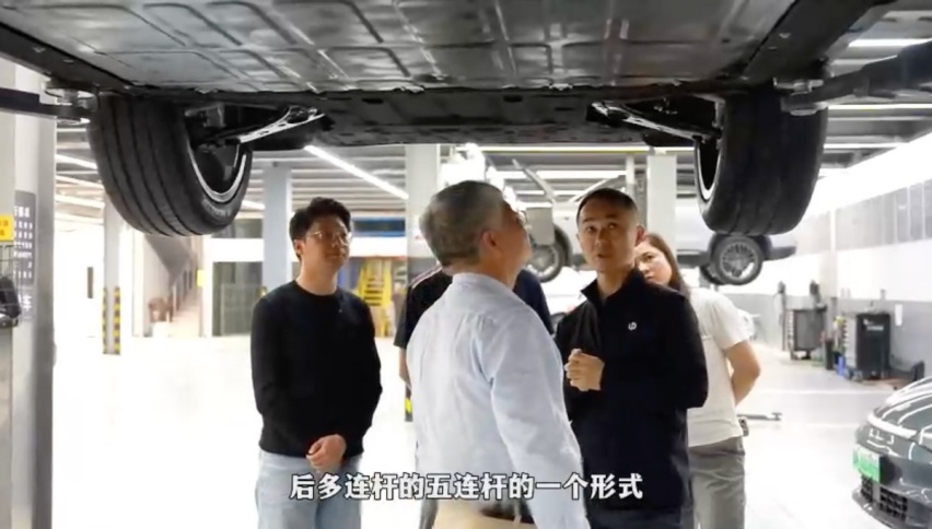 零跑C16，到底有何硬核实力？看看同济大学教授怎么说的
