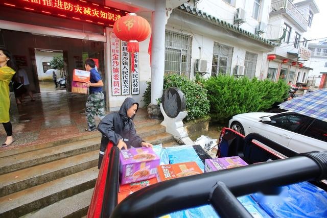 黄山洪水，长城炮路亚国际锦标赛延期，抗洪抢险，长城炮在行动
