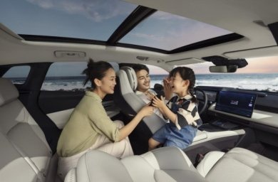 领克08，专为家庭用户打造的豪华智享超电SUV
