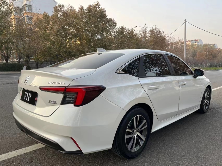 本田型格：一辆充满活力与激情的驾驶者之车