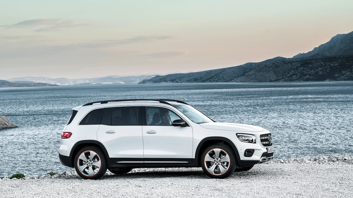 20多万的奔驰7座SUV！GLB官图发布！