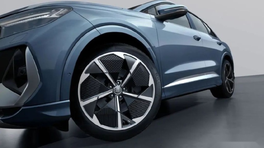 奥迪 Q4 e-tron 正式上市：豪华品牌+正向纯电，30 万你买不