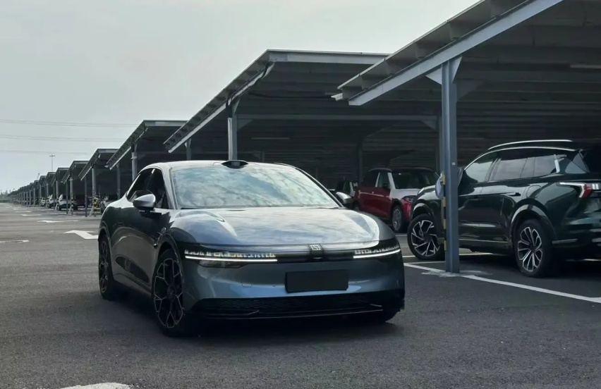 2024销冠预定？极氪007或将成为品牌又一走量车型