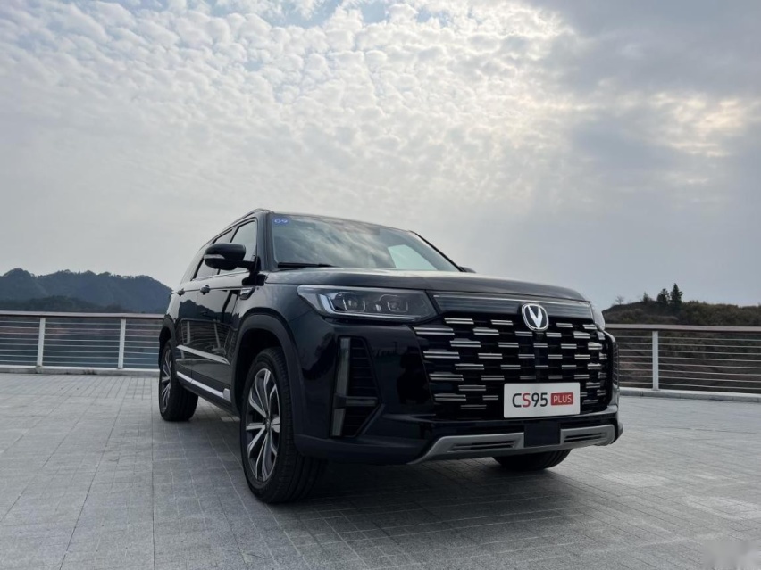 开长安CS95PLUS环千岛湖，“奶爸车”的惊喜不止空间大？