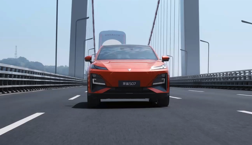养成系智驾的深蓝S07，真的能越用越好用吗？
