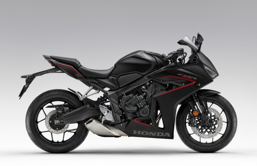 本田CB650R/CBR650R重新设计外观，E-Clutch无需离合
