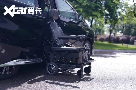 【E汽车】传祺M8 2.0T福祉版上市