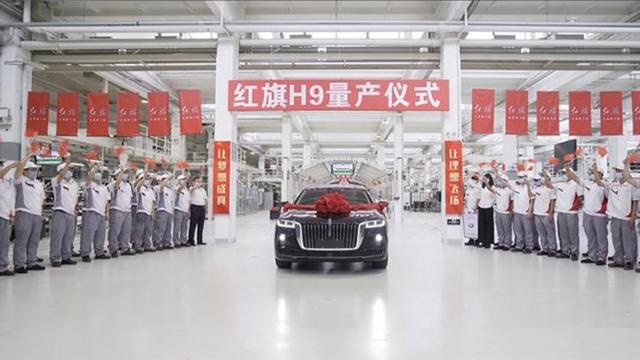 3分钟看车圈：除了新前脸还有三屏，全新哈弗H6要来了