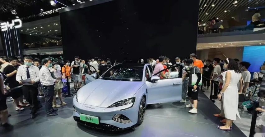 降价搏销量，这波消费热潮到底值不值？