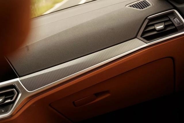 试驾全新BMW 3系：更舒适是事实，但绝非不运动
