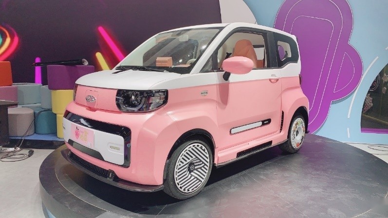 我来自2050  奇瑞QQ冰淇淋广州车展遨游太空