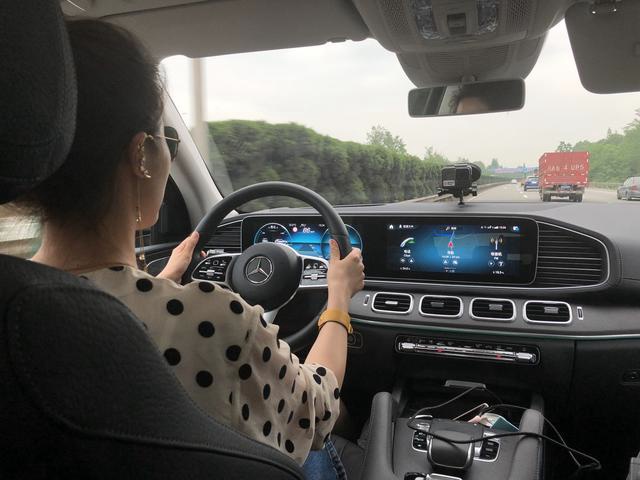 当年第一代Q7的荣光，新一代GLE能否接棒？