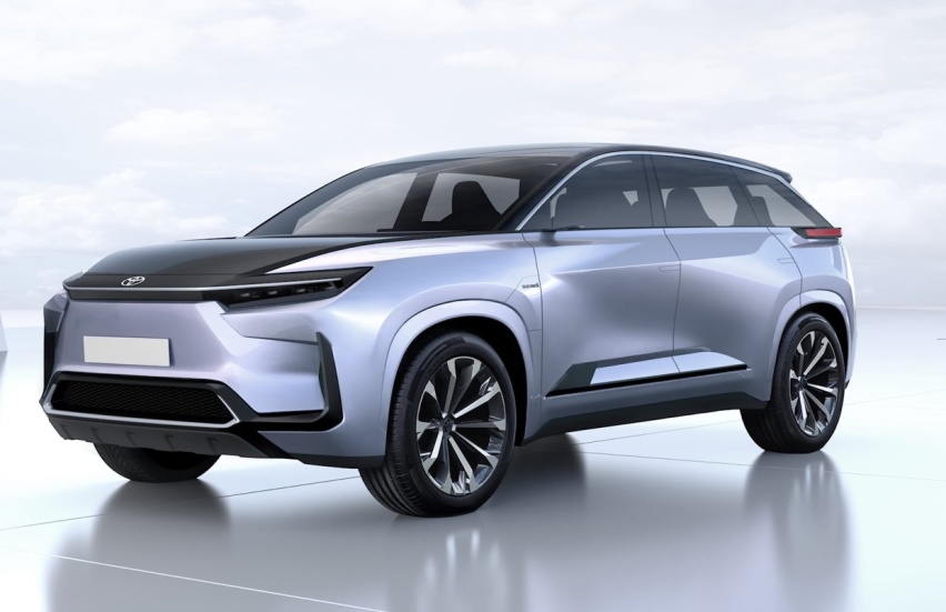 纯电汉兰达“平替”？丰田首款三排纯电SUV bZ5X的信息都在这了