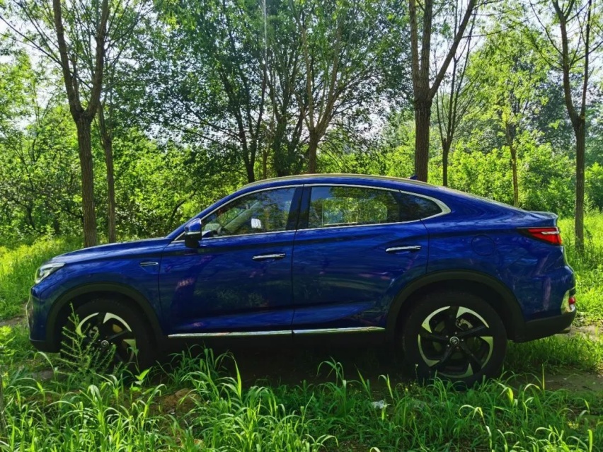 青春就要彰显个性！实拍体验长安CS85 COUPE